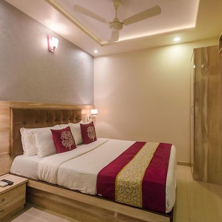 Hygienic Hotel Liberty Plaza مومباي المظهر الخارجي الصورة