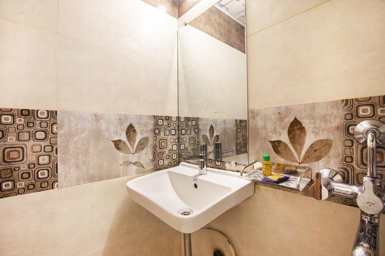 Hygienic Hotel Liberty Plaza مومباي المظهر الخارجي الصورة