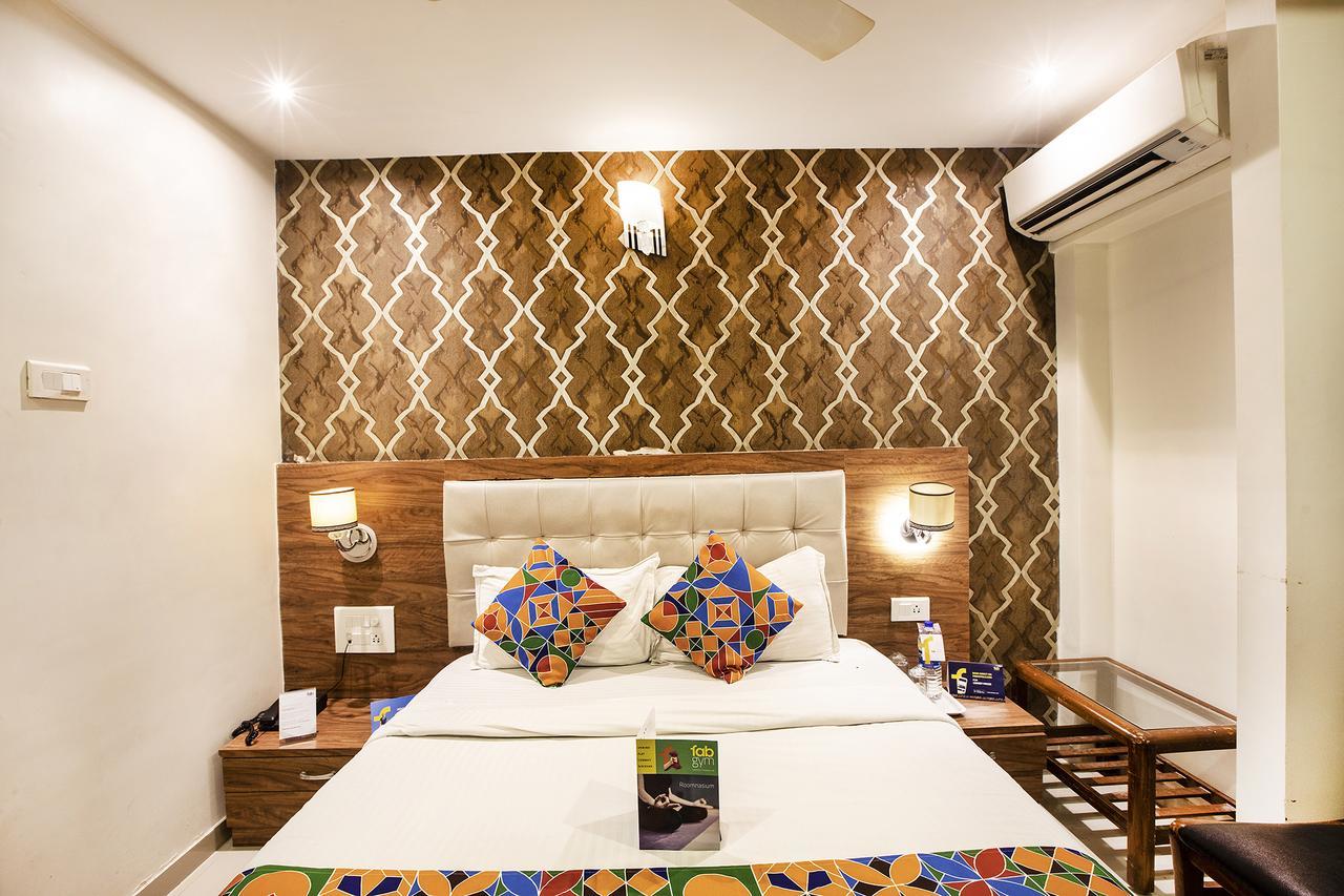 Hygienic Hotel Liberty Plaza مومباي المظهر الخارجي الصورة