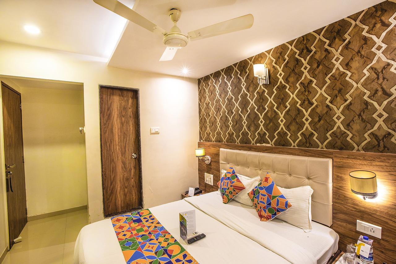 Hygienic Hotel Liberty Plaza مومباي المظهر الخارجي الصورة