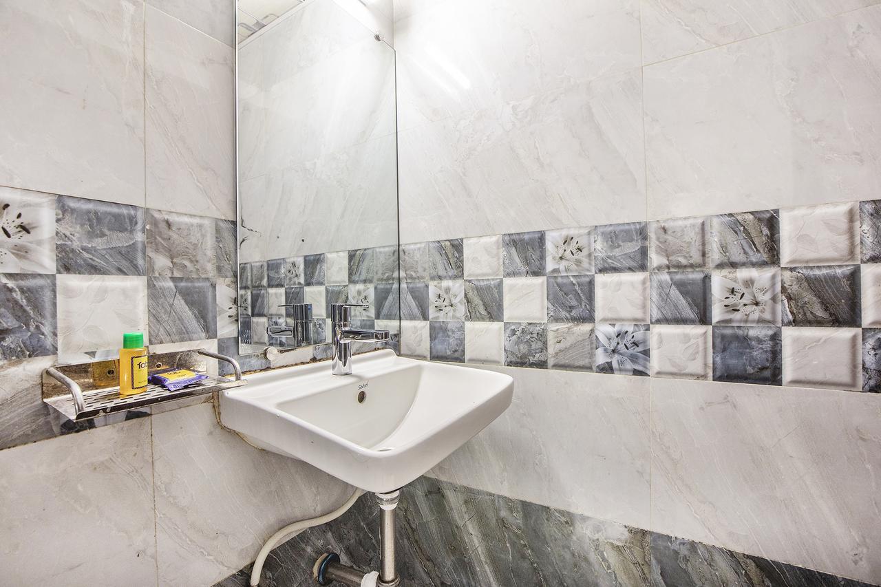 Hygienic Hotel Liberty Plaza مومباي المظهر الخارجي الصورة